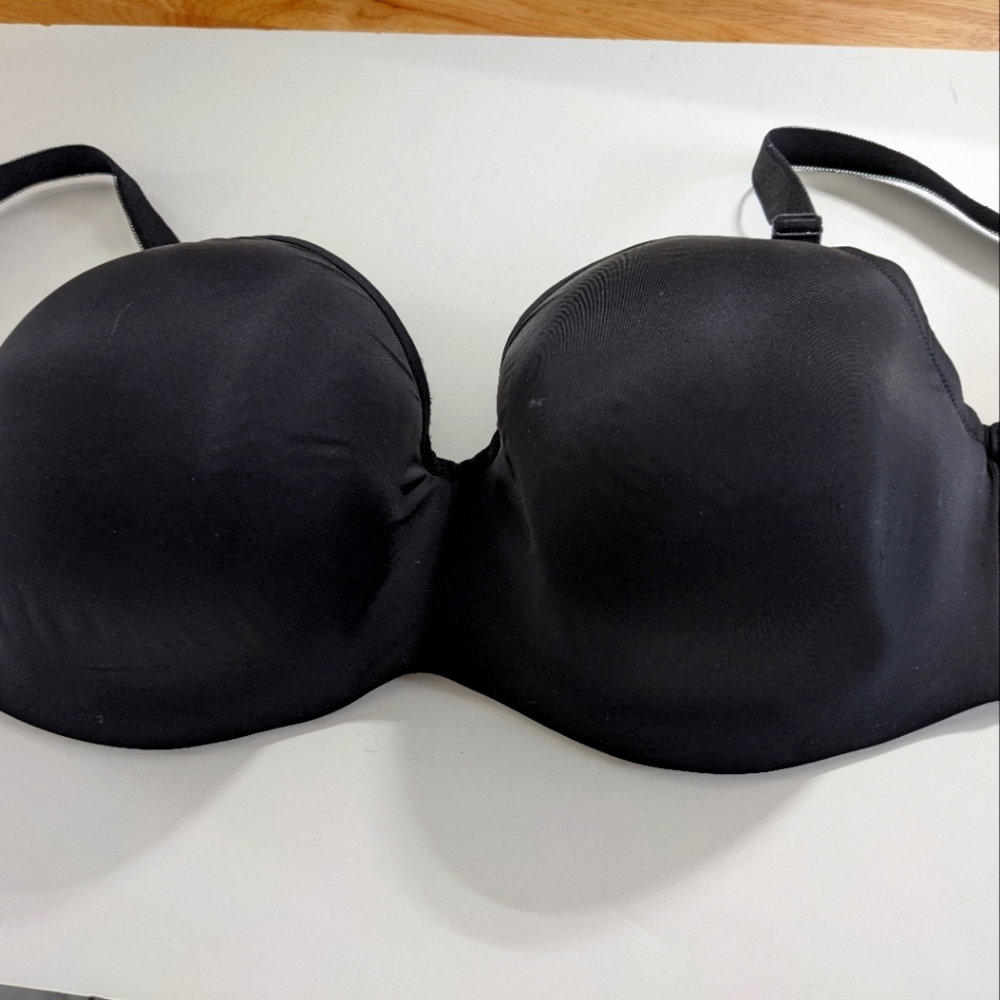Black torrid curve 44G bra with underwire